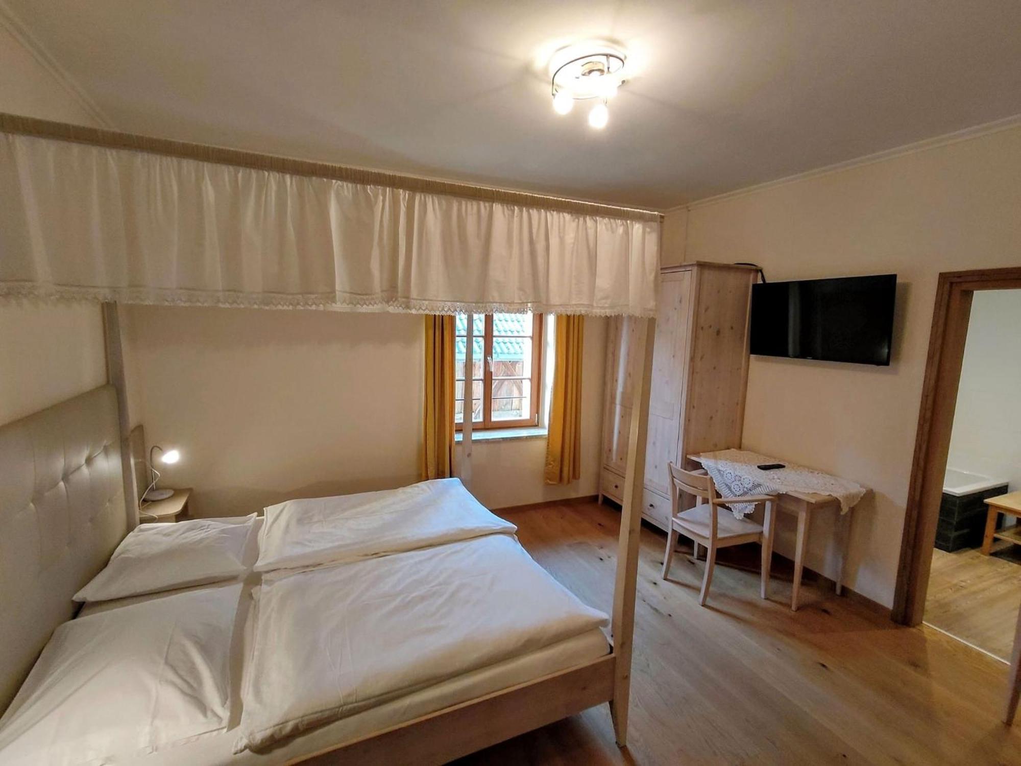 Garni Tschutscherhof Lajen Exterior foto